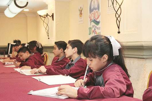 Legislarán durante 3 días 25 menores