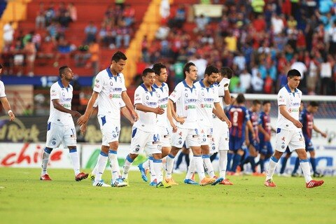 Emplumados “arroyados”