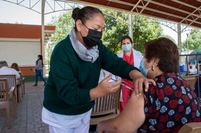 Comienza el registro para la vacunación de personas entre 40 a 49 años