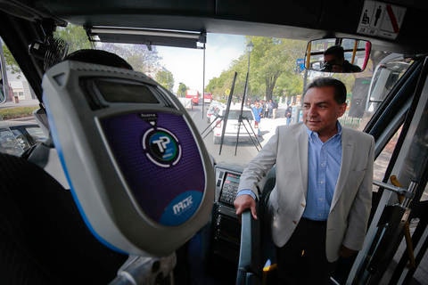 Transportistas avalan alcoholímetro