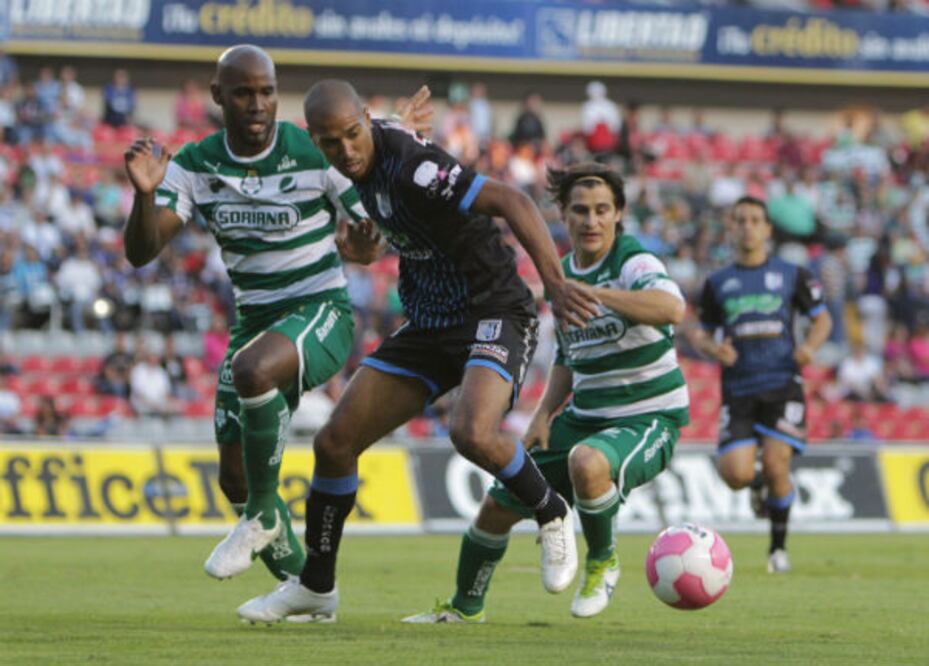 Crónica Gallos Blancos vs Santos