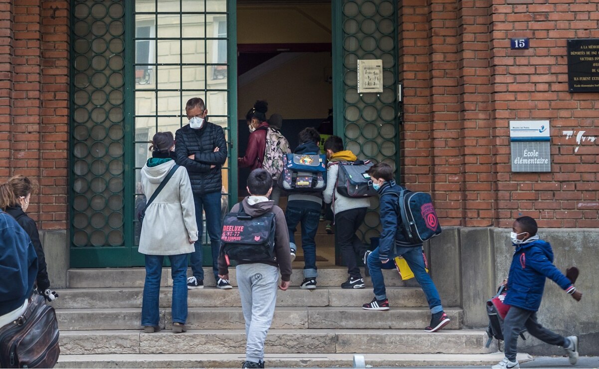 Francia prohíbe el uso del lenguaje inclusivo