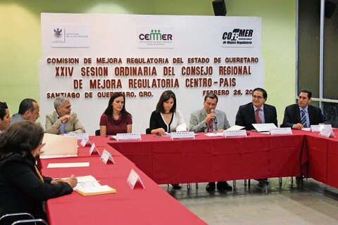 Realizan encuentro de mejora regulatoria