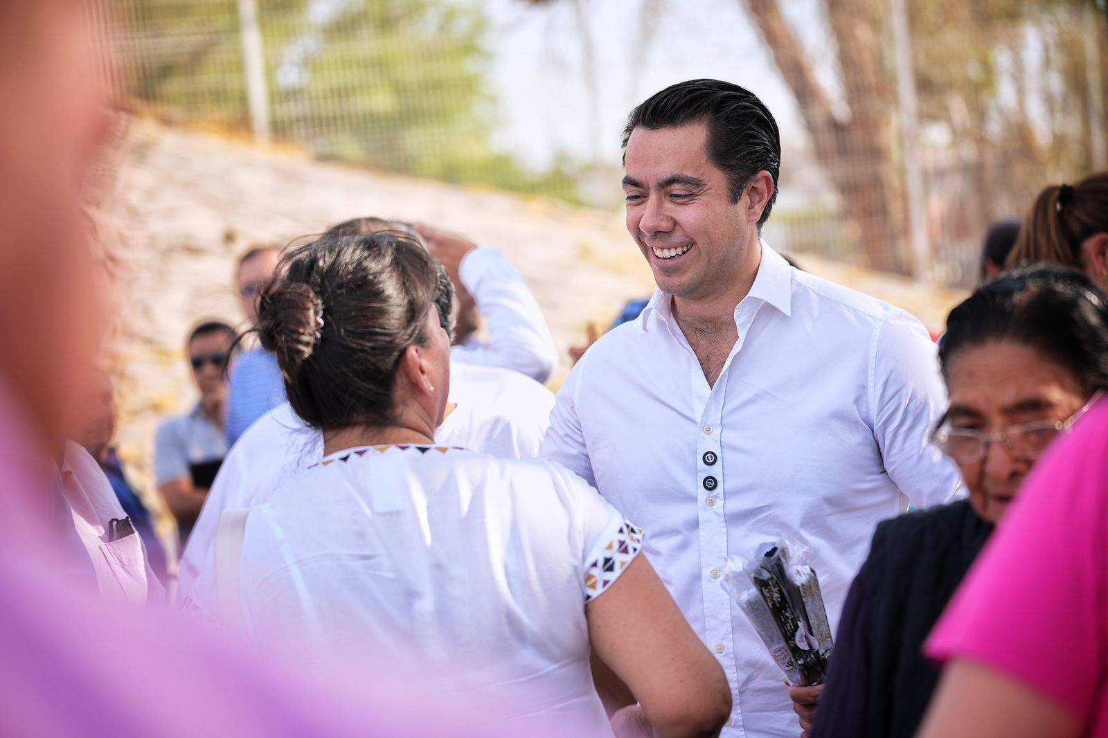 Felifer Macías celebra a las mamás en Reforma Lomas y reconoce su papel como pilares de la sociedad queretana
