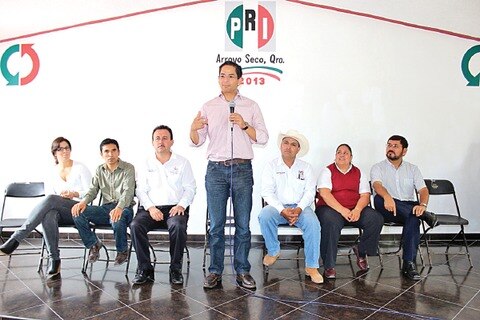 ‘Tona’ estrecha lazos con ediles