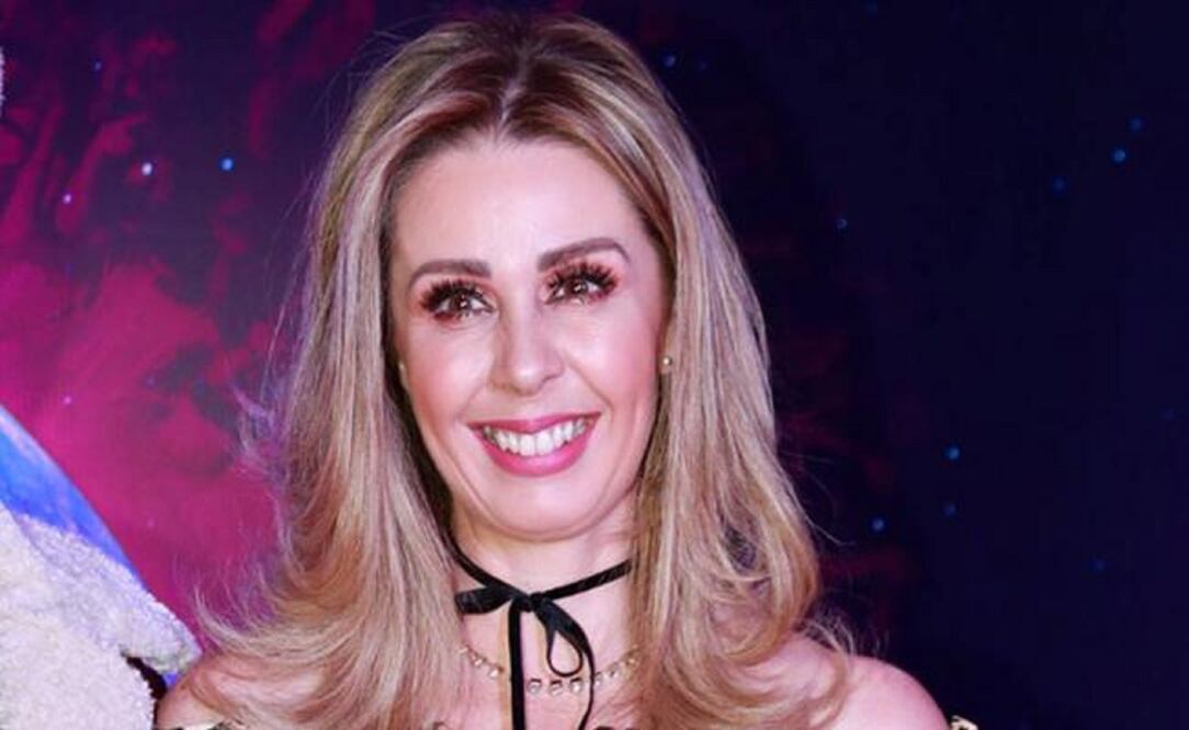 Atala Sarmiento dice que no ha pensando en la posibilidad de cambiarse a Televisa FOTO: ARCHIVO