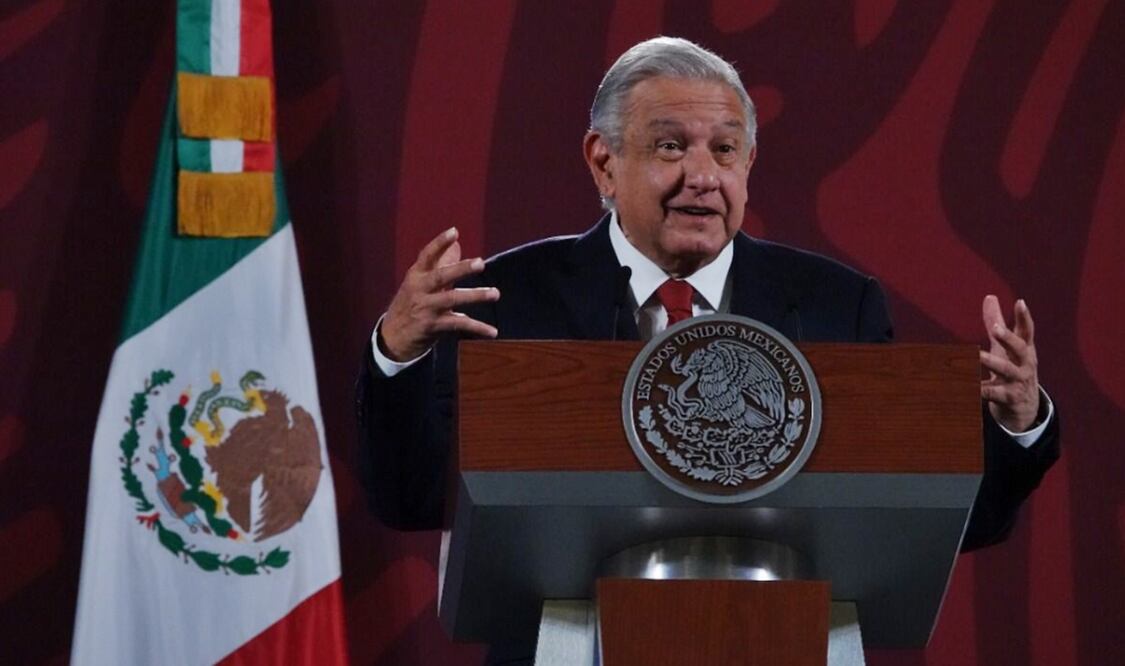 ¿Por qué AMLO está en desacuerdo con el lema de la UNAM?