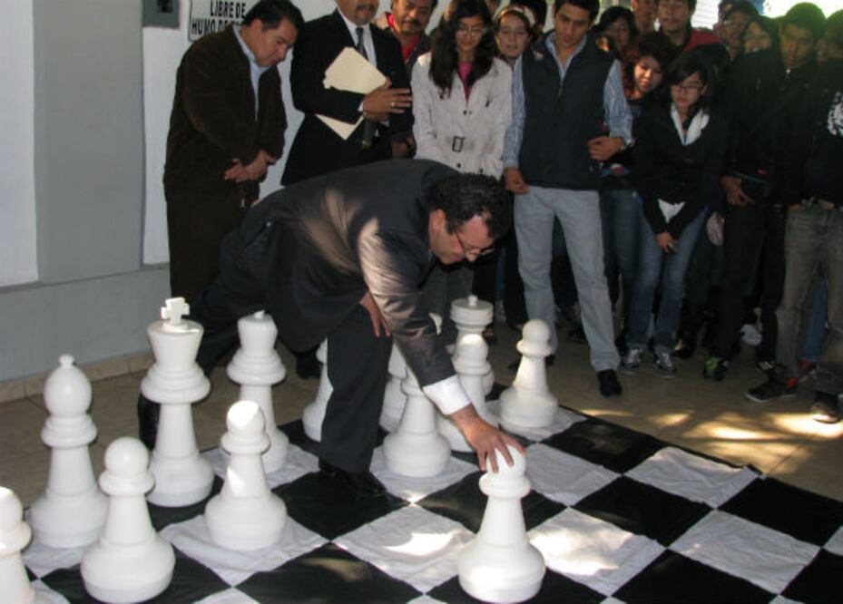 Realizan primer torneo de ajedrez