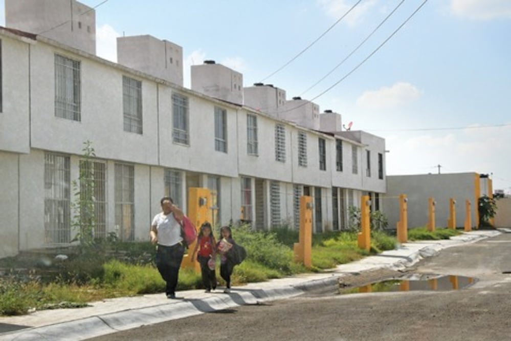 Piden contratar a empresas locales