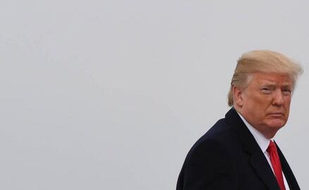 Donald Trump acusa a demócratas de inventarse la expresión "agujeros de mierda"