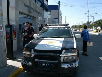 Piden suspender a elemento