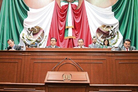 Avanzan iniciativas locales para ir a Congreso federal