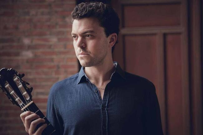 Nogueras, invitado especial de la Camerata de Santiago