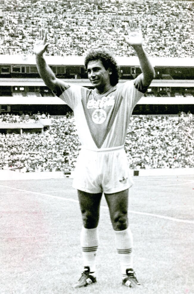 Hugo dejó América por ser maltratado