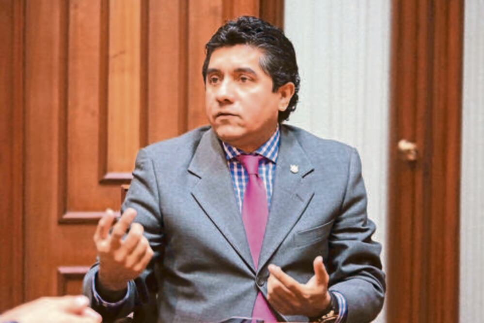 Sigue proceso de venta de aeronave gubernamental 