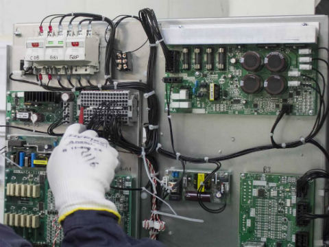 Electrónicas pierden 400 mdp por piratería