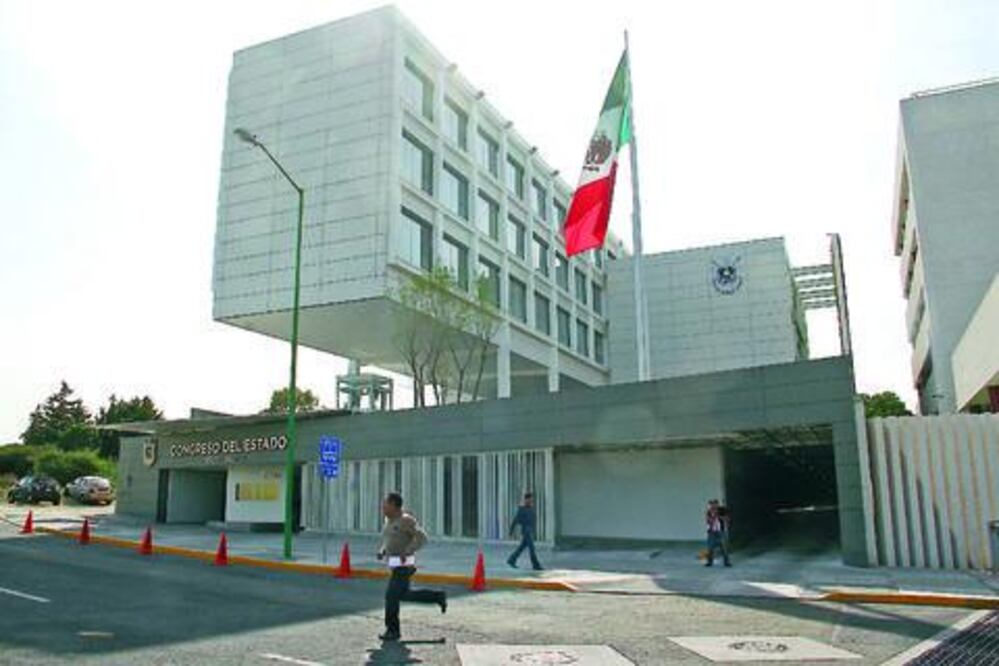 Desconocen legisladores condiciones de su sede