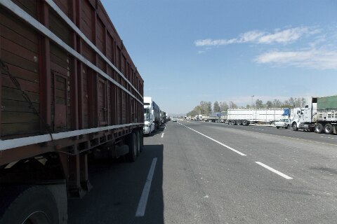 Atiende CEC conflicto de transportistas