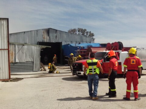 Multarán bodega por incendio
