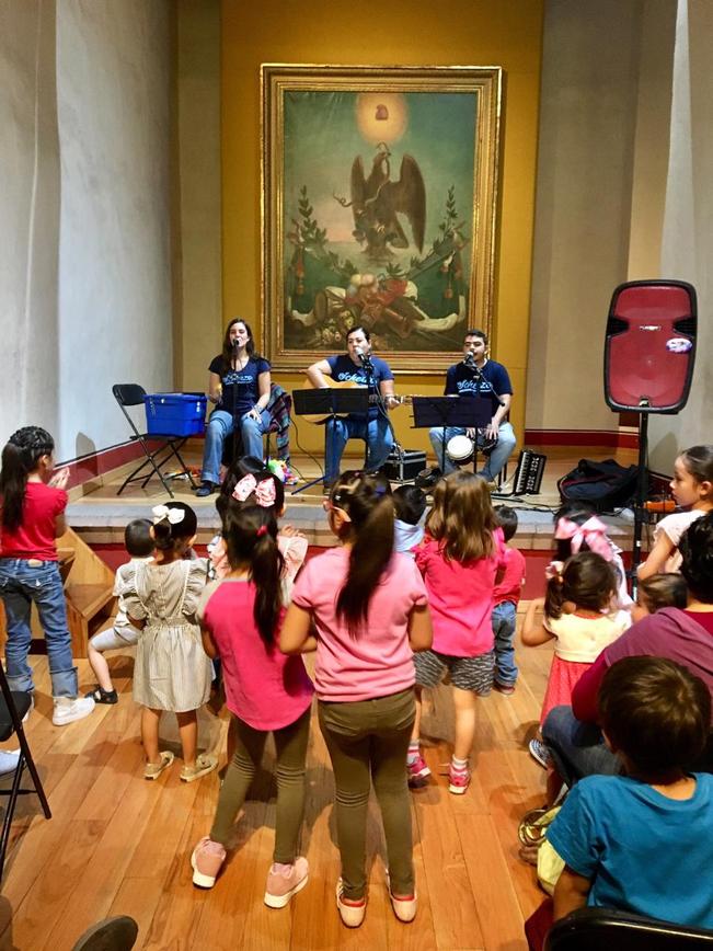 Scherzo encanta con su repertorio