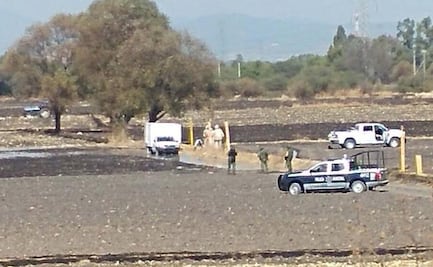 Registran derrame de toma clandestina en Pedro Escobedo