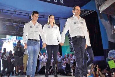 Cierra campaña FDS en estadio capitalino