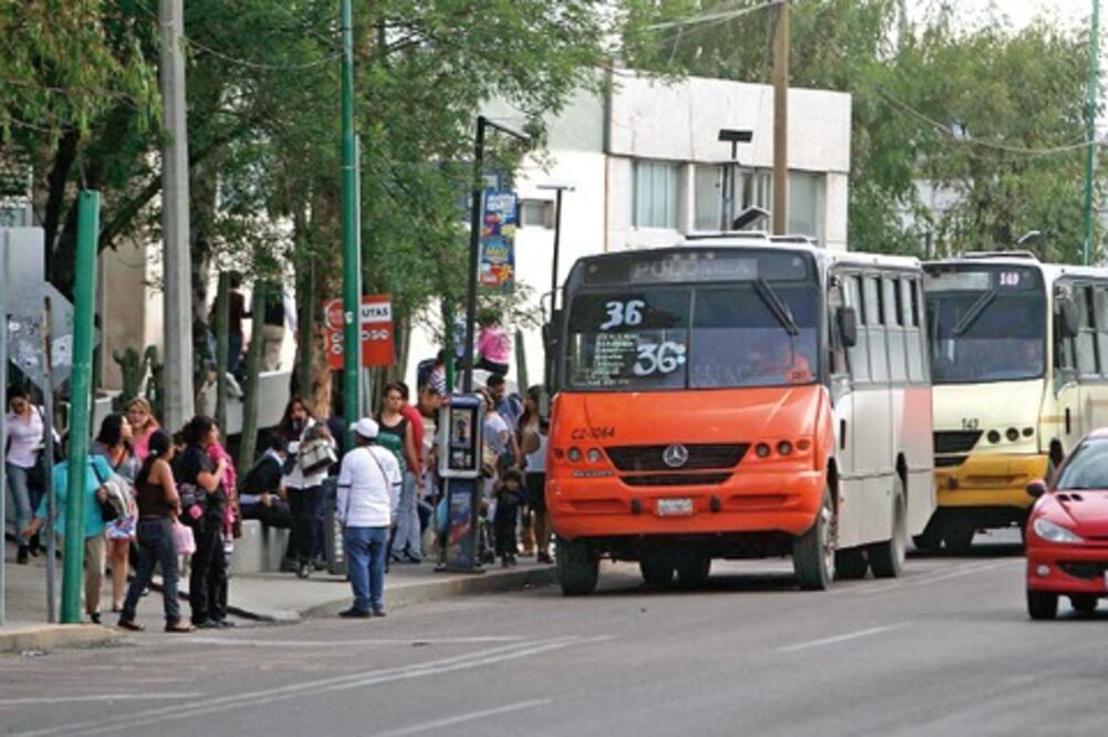 Capacitan a operadores de Red Q