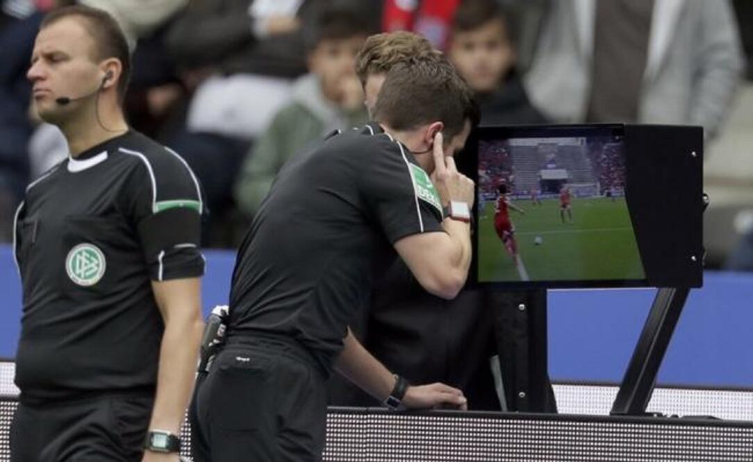 AP. El VAR ya se probó en la última Copa Confederaciones y en el Mundial de Clubes para analizar jugadas decisivas