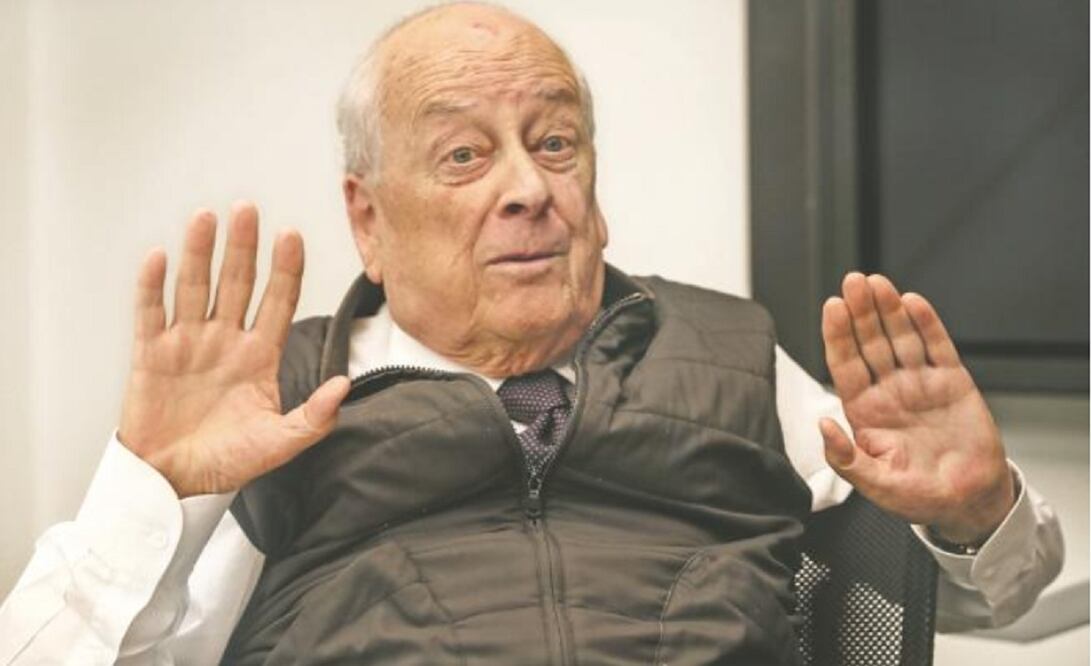 Claudio X. González, consejero de grandes empresas del país, asegura que el presidente electo, Andrés Manuel López Obrador, es un político muy hábil y considera que los años le han dado mayor capacidad de reflexión. (FOTOS: JUAN CARLOS REYES. EL UNIVERS)