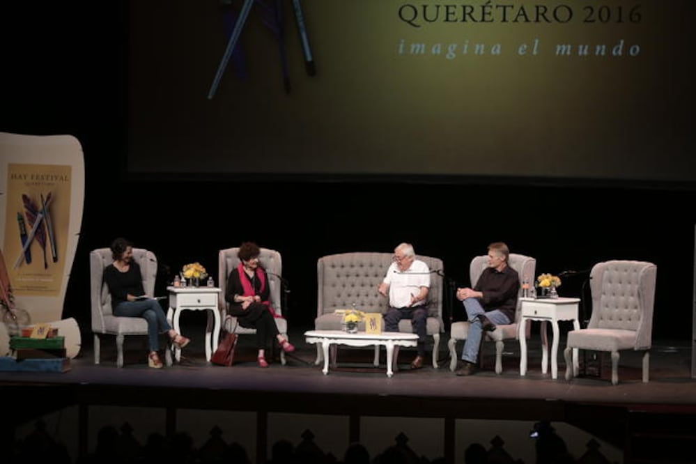 Margo Glantz, Cees Nooteboom y Gustave Le Clézio conversaron sobre tres escritores que han pasado a la historia (FOTOS: GONZALO IBÁÑEZ. EL UNIVERSAL)