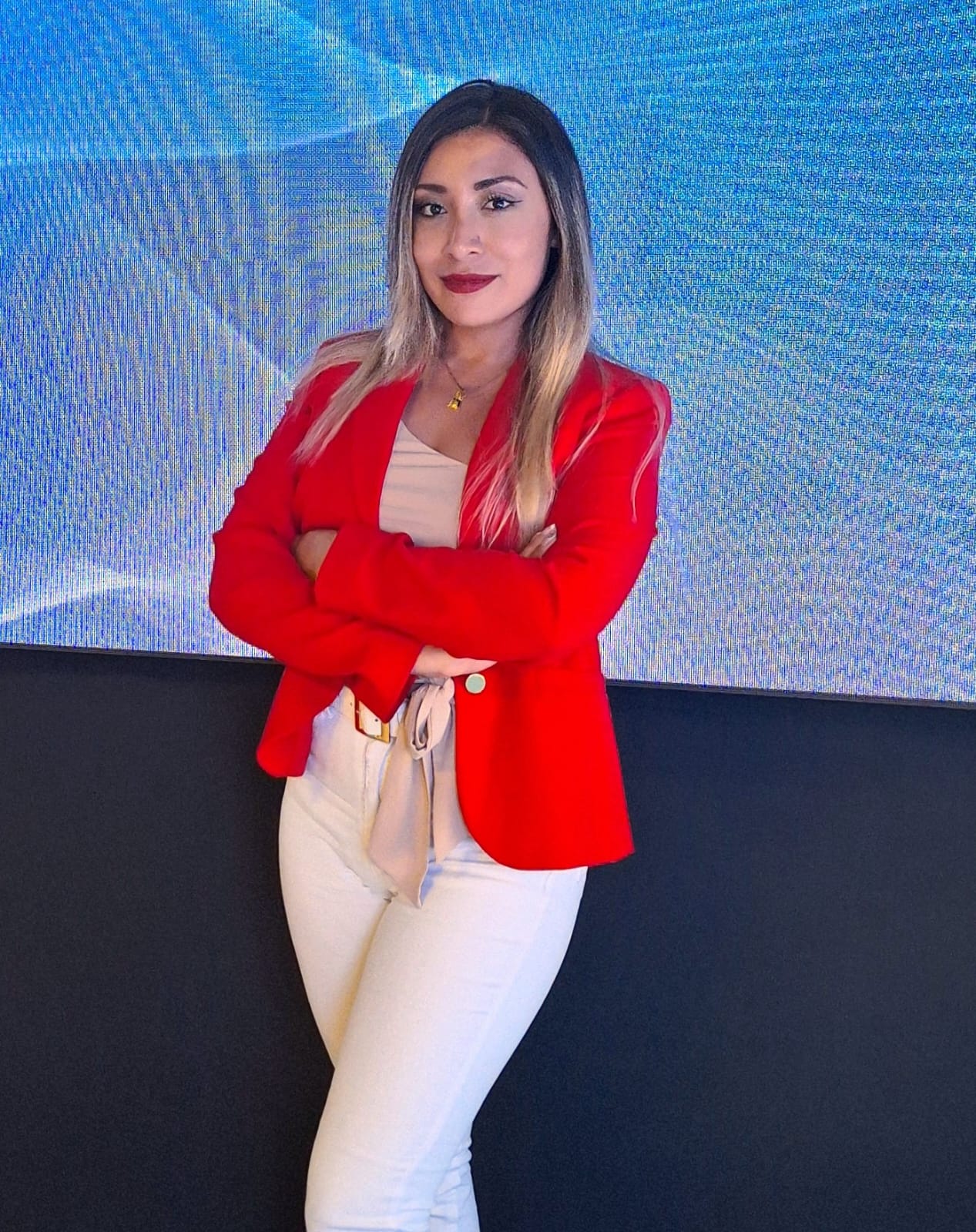 Logo de Isela Hinojoza