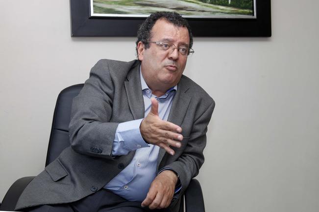 Gilberto Herrera visitó los municipios de Colón y Cadereyta de Montes para exponer sus propuestas