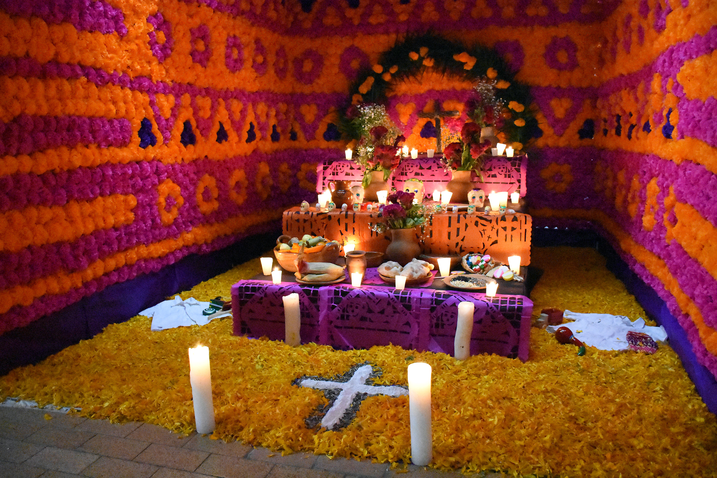 Usebeq celebra concurso de altares de muertos | Querétaro