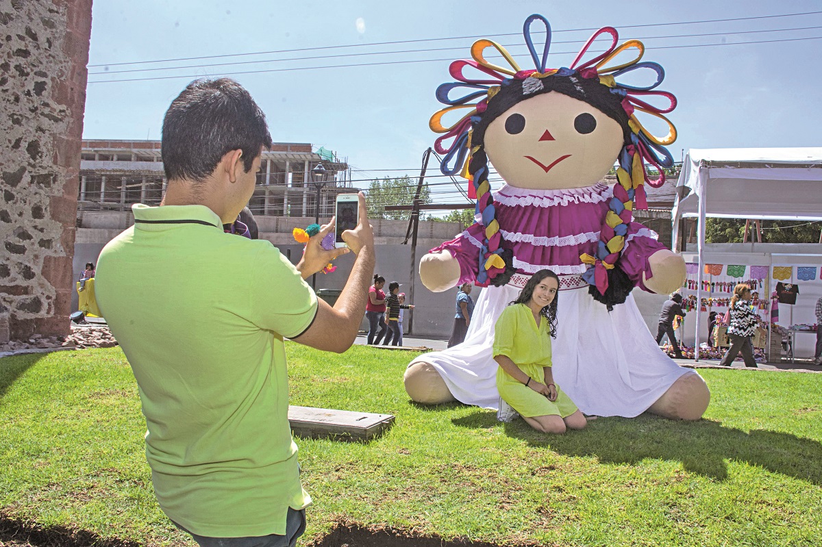Universidad de Guadalajara termina investigación de la muñeca queretana Lele
