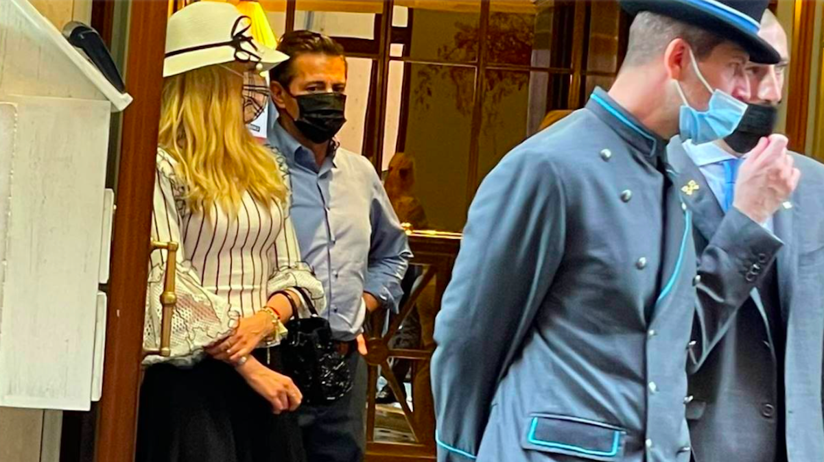 Video. Así fueron captados Enrique Peña Nieto y su novia en lujoso hotel de Roma 