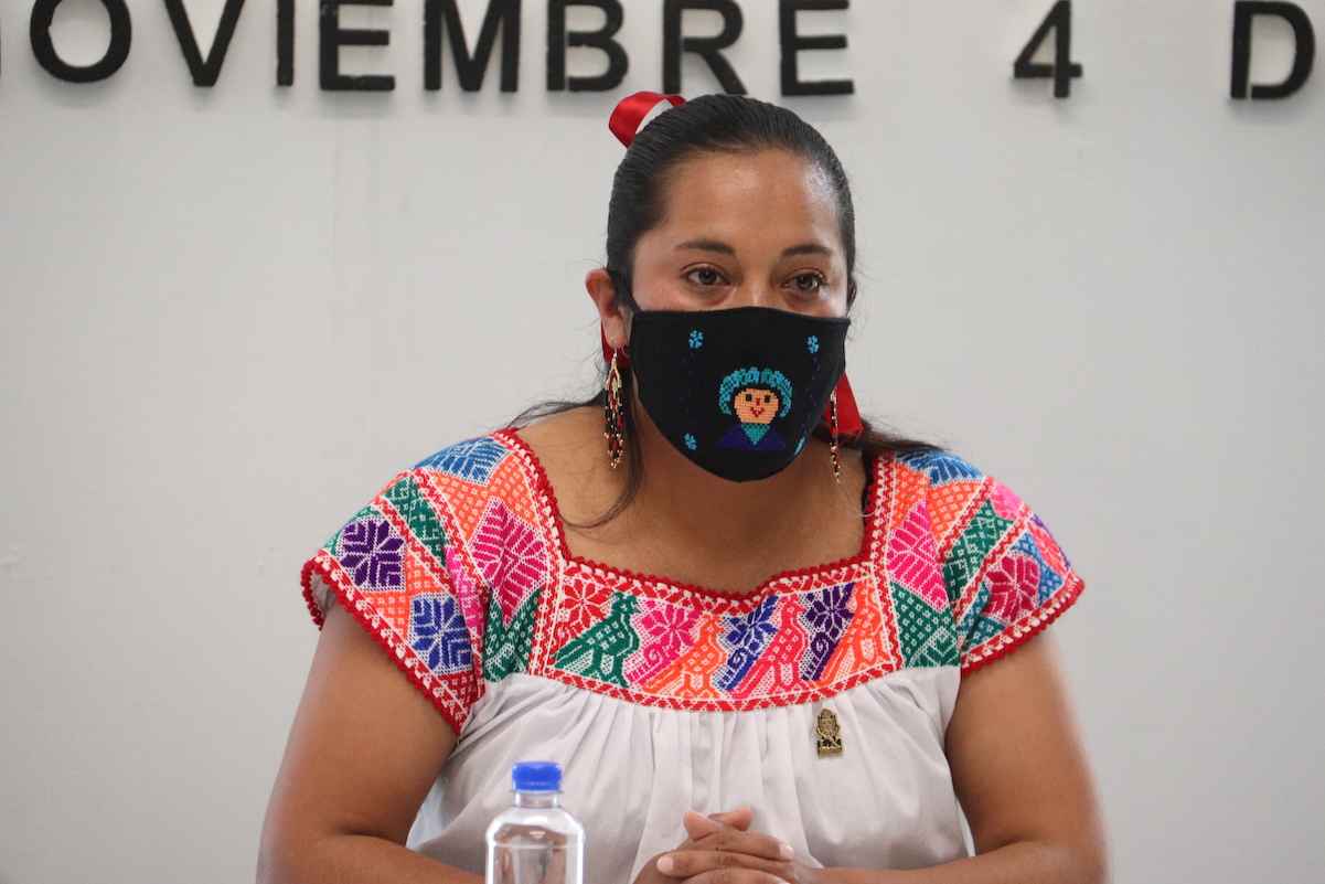 Buscan impartir lenguas indígenas en escuelas de Querétaro 
