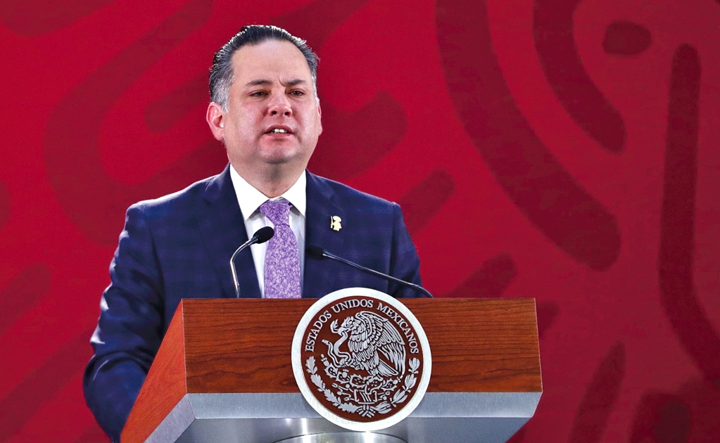 Cancela Santiago Nieto participación en Parlamento Juvenil del Senado