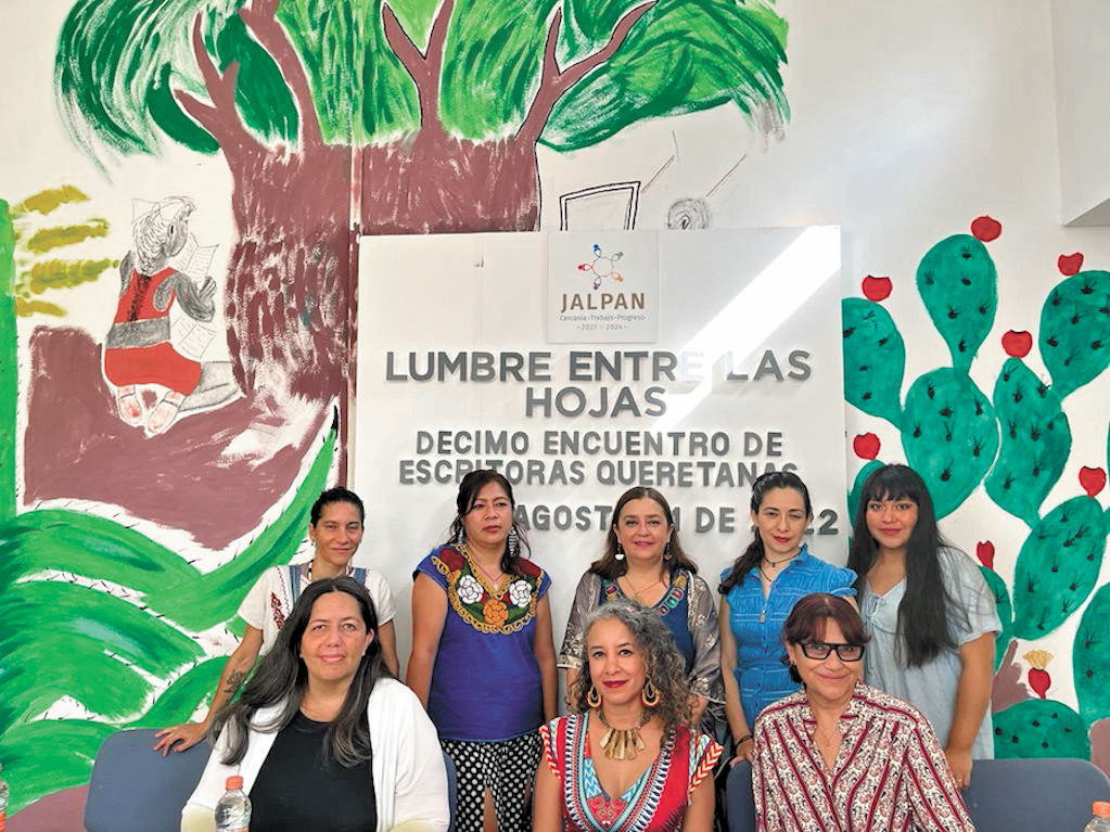 Reconocen a escritoras queretanas en Huimilpan