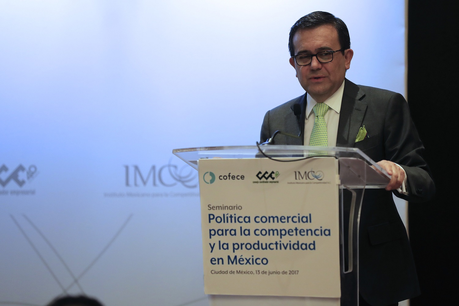 Iniciativa Privada, Consejo Coordinador Empresarial, Juan Pablo Castañón, México, política