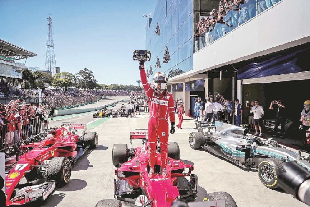 Sebastian Vettel, Ferrari, Gran Premio de Brasil, Fórmula Uno, Brasil, Lewis Hamilton, Mercedes