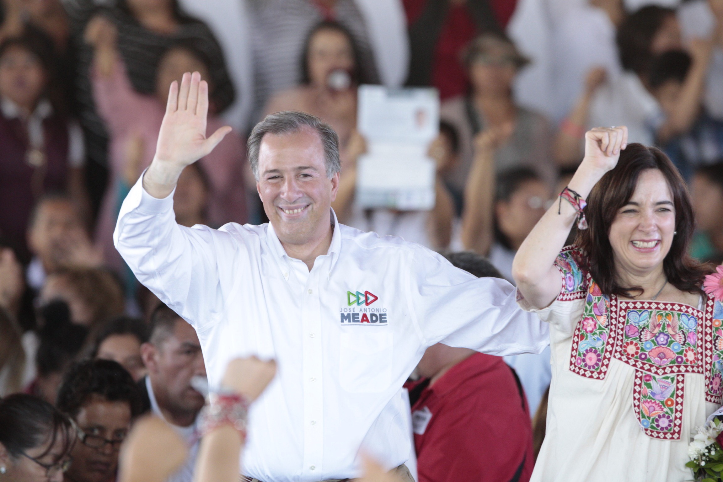 Como parte de su campaña electoral, el candidato de la coalición PRI, PVEM y NA da a conocer su proyecto de nación en Querétaro