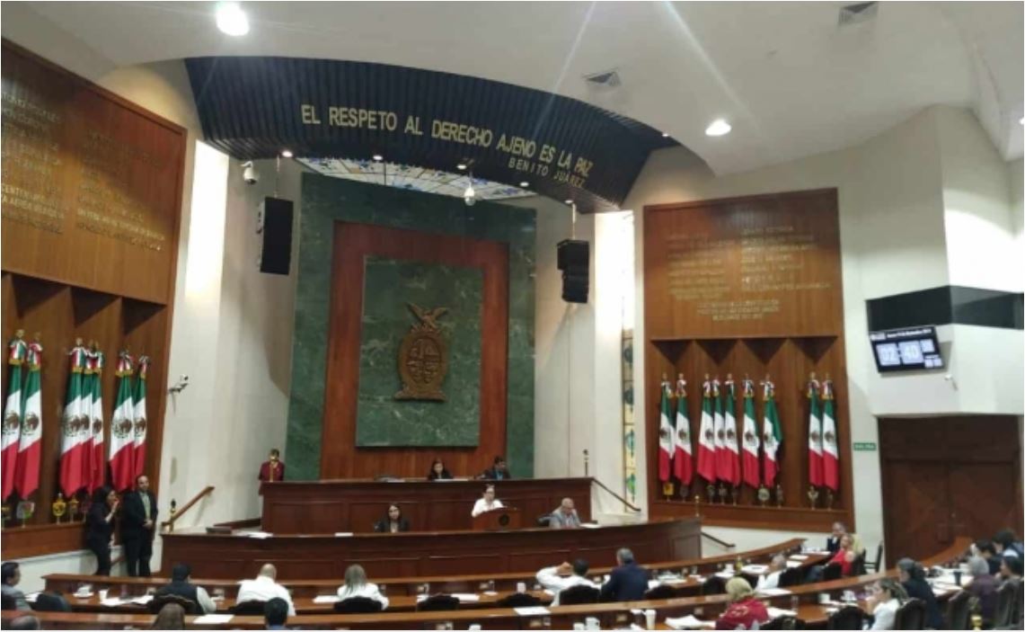 Diputados de Sinaloa recibirán aguinaldo de 154 mil pesos