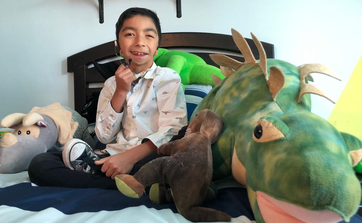 “Santisaurio” tiene 9 años y lo han operado 15 veces; sueña con ser influencer mexiquense
