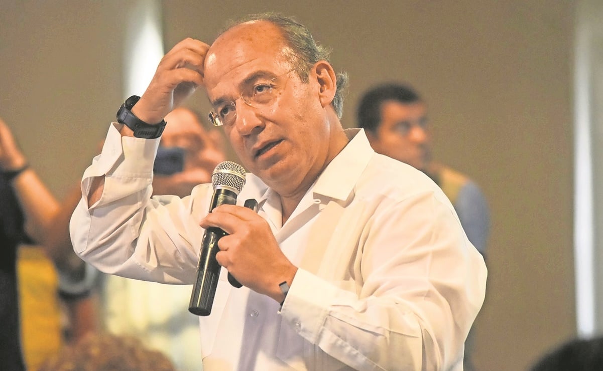 Felipe Calderón se aplica en Campo Marte segunda dosis de Pfizer contra Covid-19