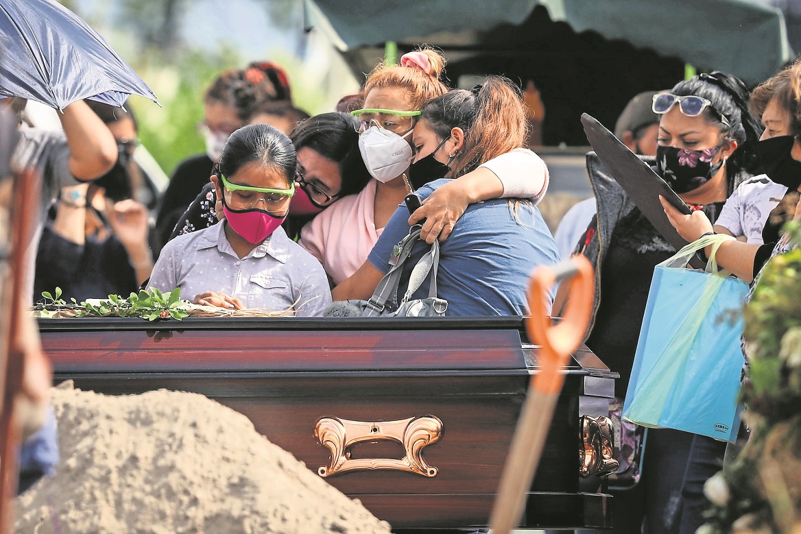 Querétaro suma 186 entierros por Covid en lo que va del 2021