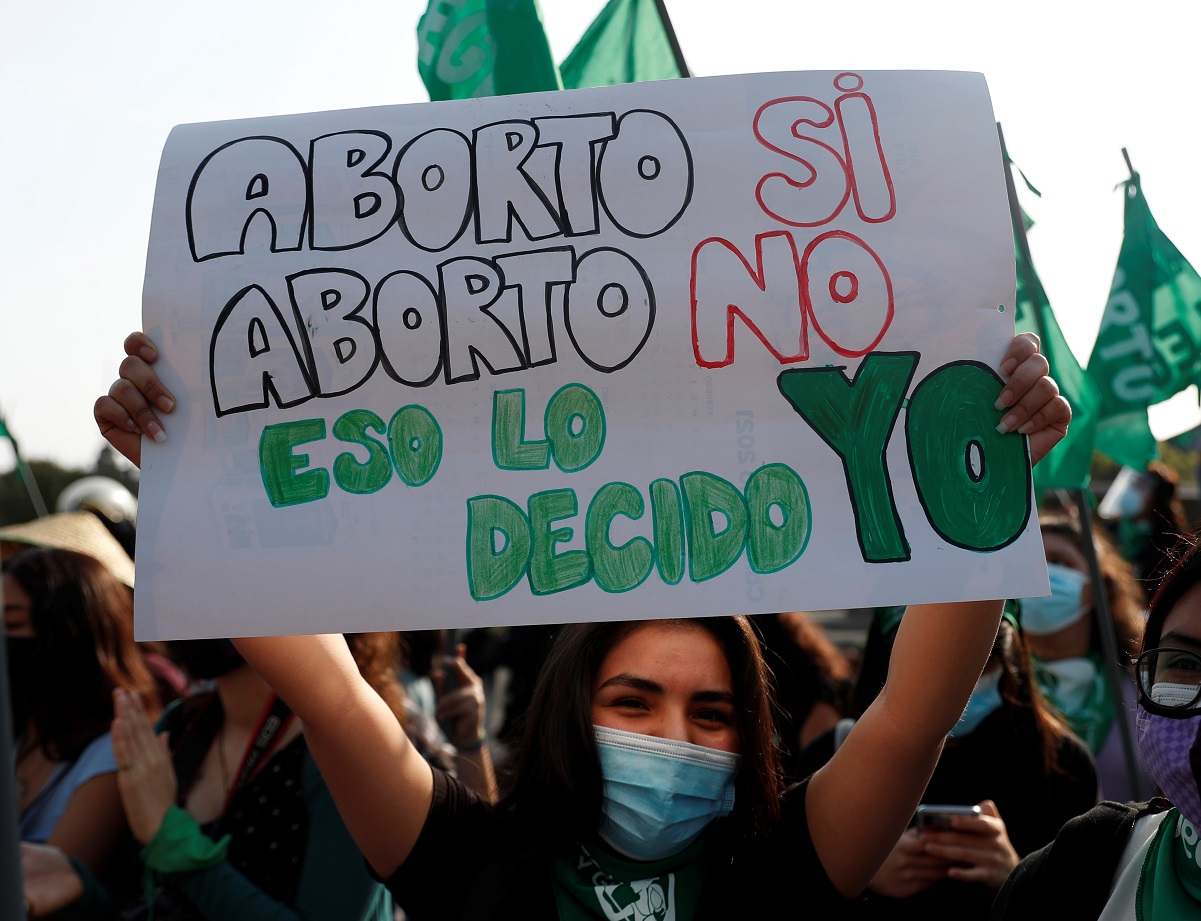 Morena plantea consulta ciudadana para la legalización del aborto en Querétaro