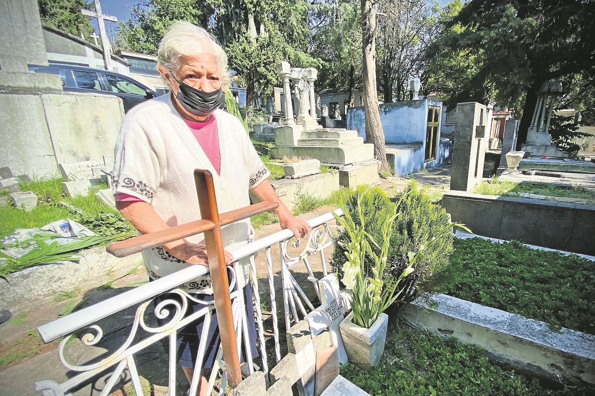 Municipio de Querétaro oferta exhumaciones y cremaciones a 112 pesos 