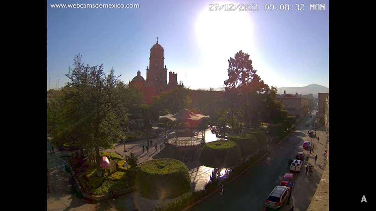 Échale un ojo al Jardín Zenea y a la Plaza Fundadores desde Webcams de México 