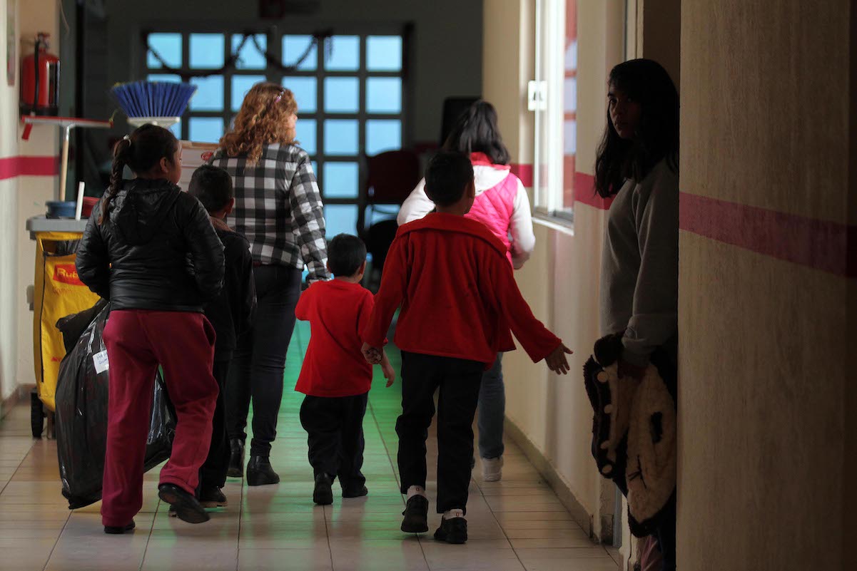 Más de 400 niños buscan un hogar en Querétaro; en 2021 sólo se recibieron 32 solicitudes