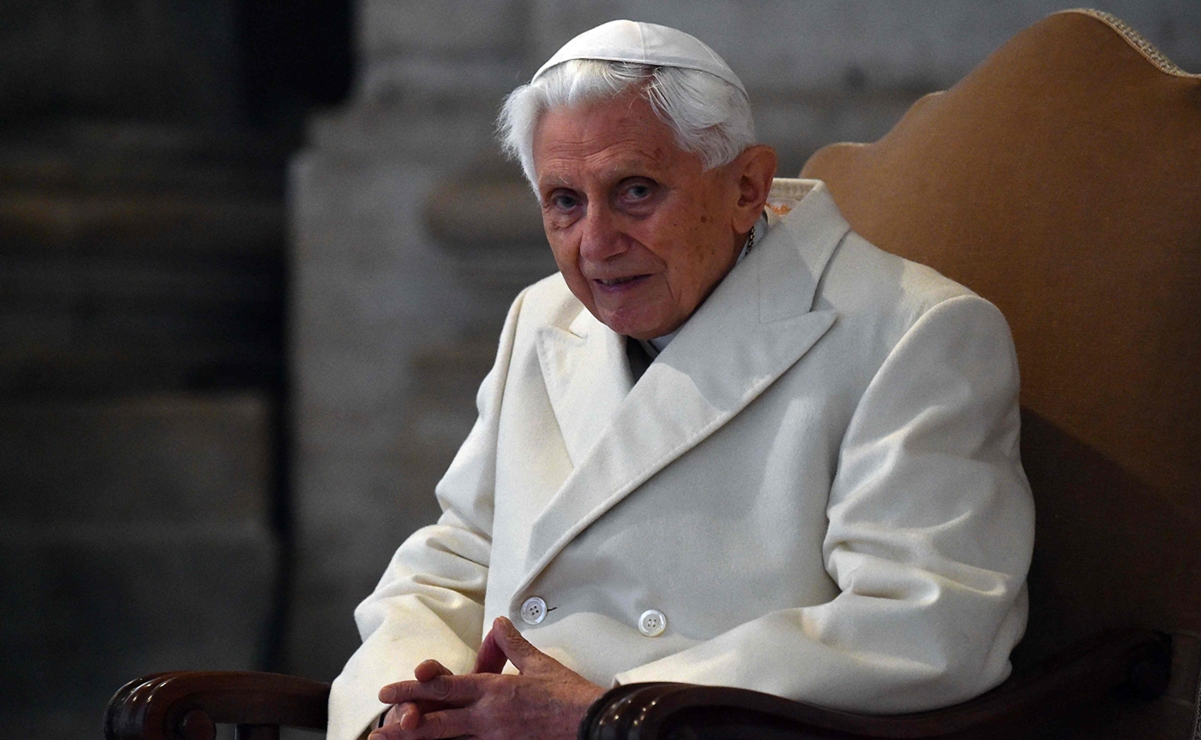 Informe reprocha a Benedicto XVI su conducta por conocimiento de casos de abusos sexuales
